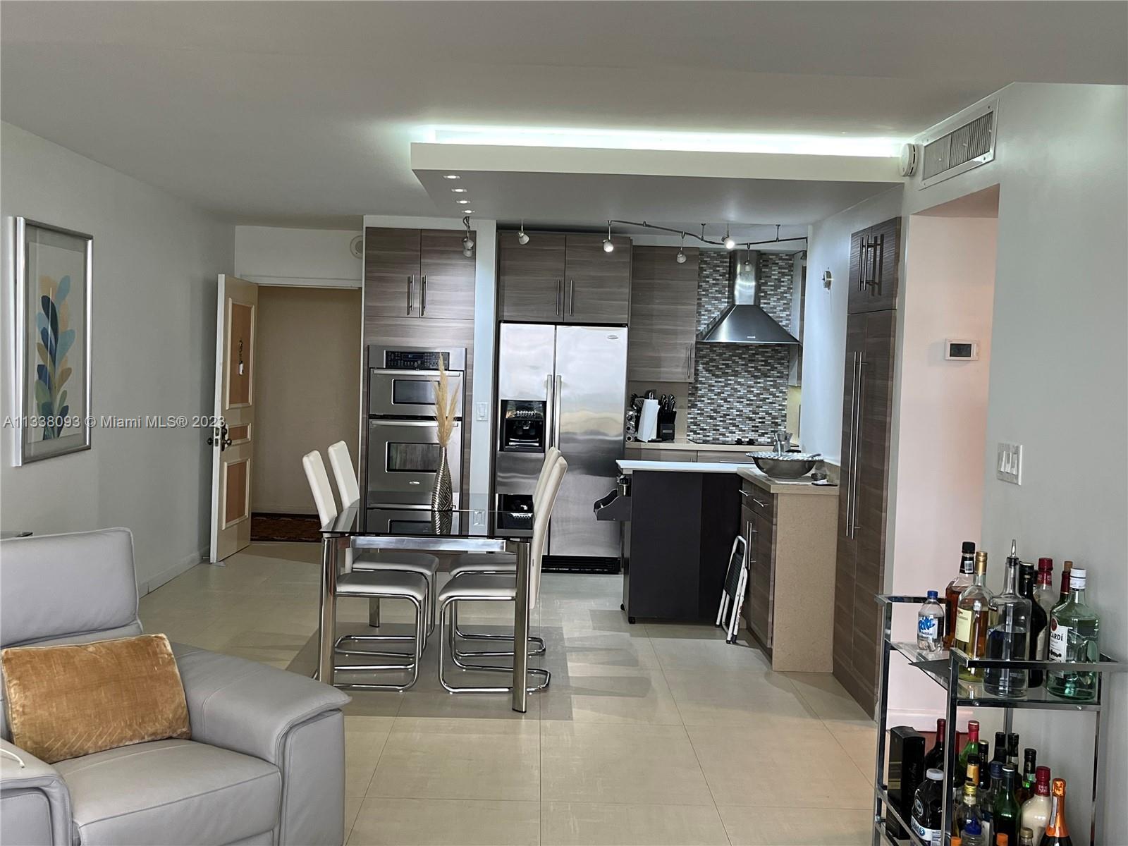 OLYMPUS CONDO PHASE - Residential Lease