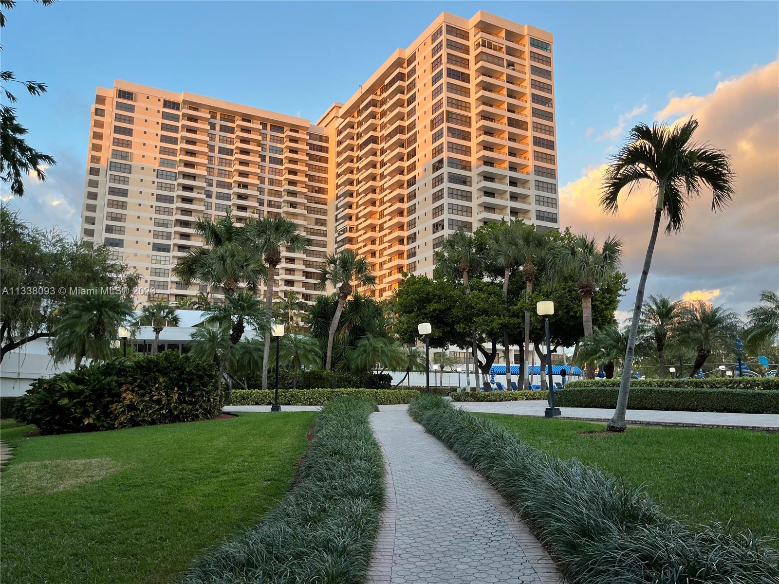 OLYMPUS CONDO PHASE - Residential Lease