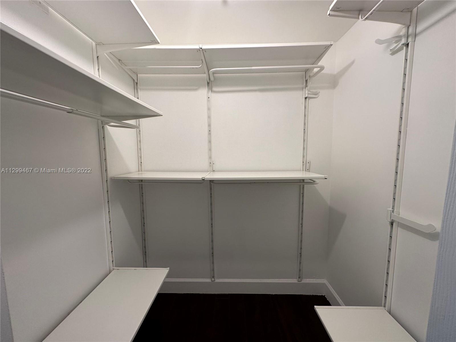 PORTO BELLAGIO CONDO - Residential Lease