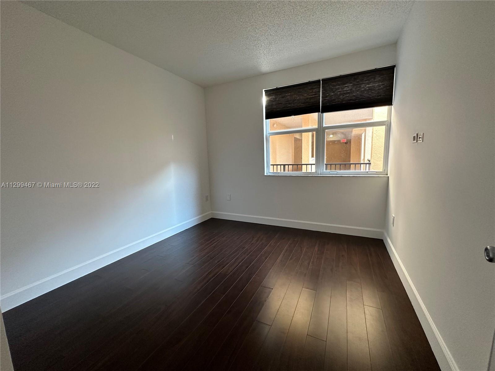 PORTO BELLAGIO CONDO - Residential Lease