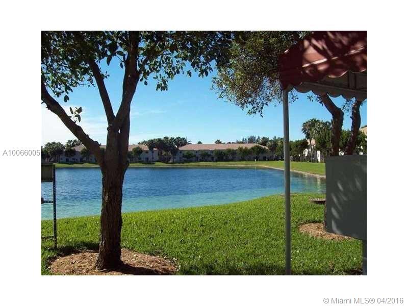 Lovely  3/2  corner unit , ground floor, beautiful Lake View . Gated Community, 24 hrs security guard, Section 8 Welcome . Community Pool and Clubhouse.