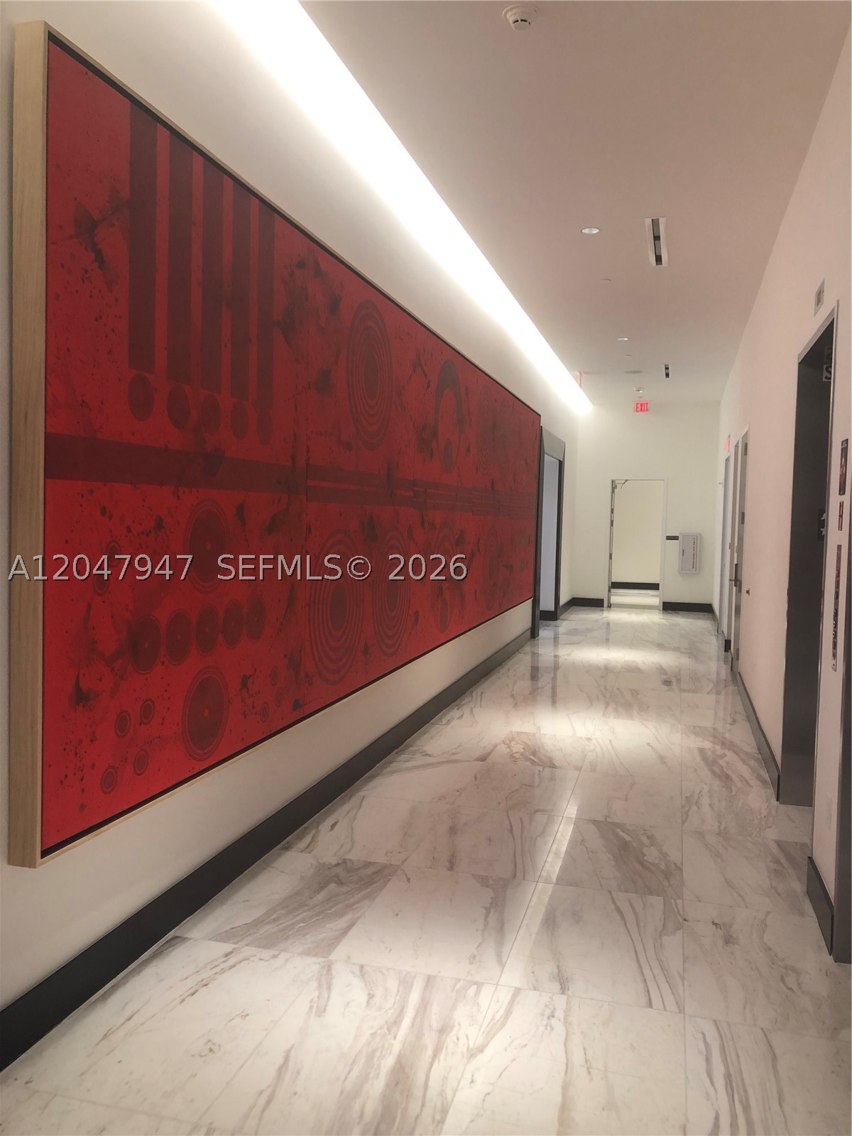 PARAMOUNT MIAMI WORLDCENT - Residential Lease