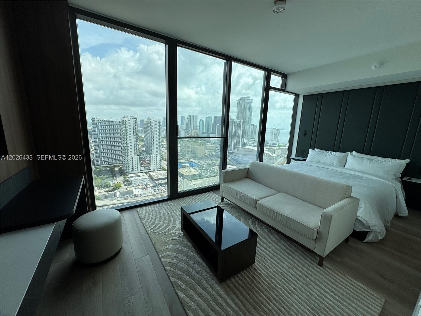 MIAMI NORTH - Residential Lease