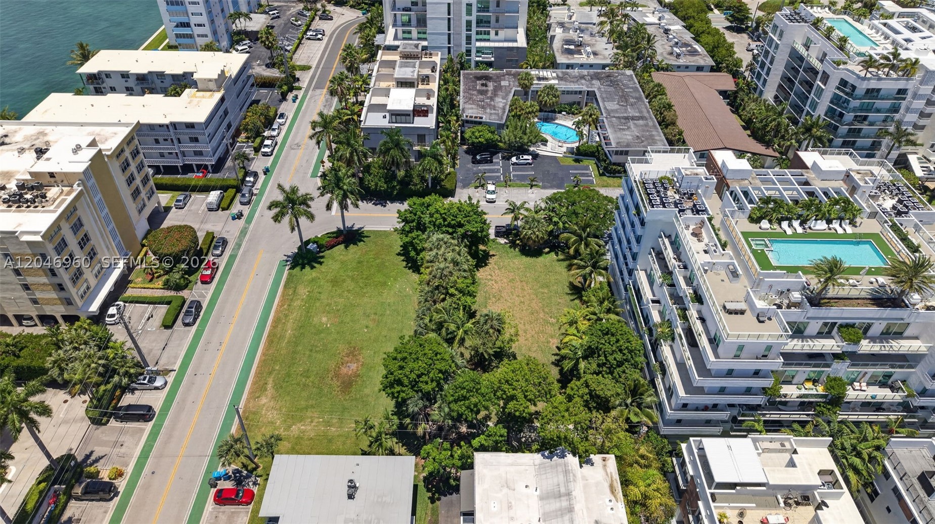 BAY HARBOR ISLAND - Land