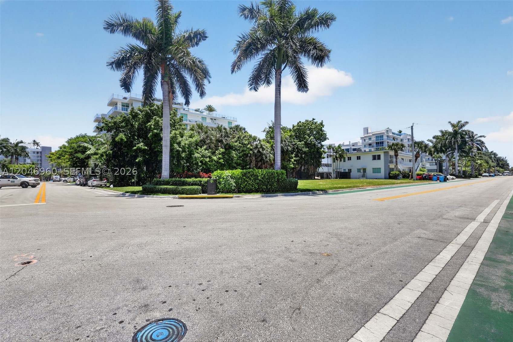 BAY HARBOR ISLAND - Land