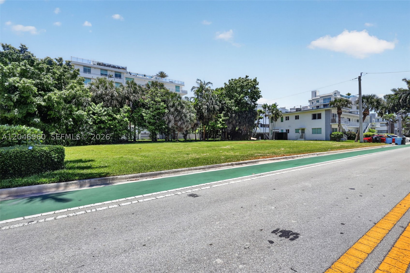 BAY HARBOR ISLAND - Land