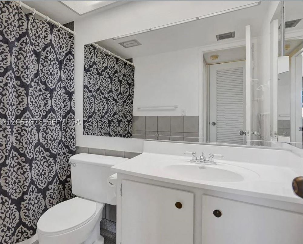 MAJESTIC GARDENS CONDOMINI - Residential
