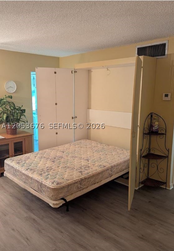 MAJESTIC GARDENS CONDOMINI - Residential