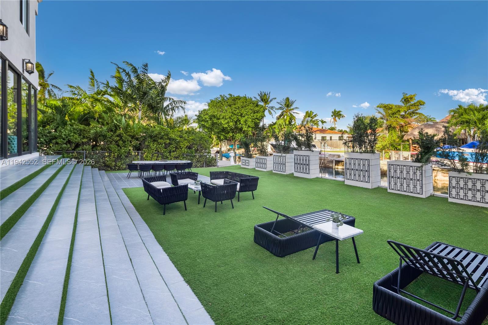 BISCAYNE POINT - Residential
