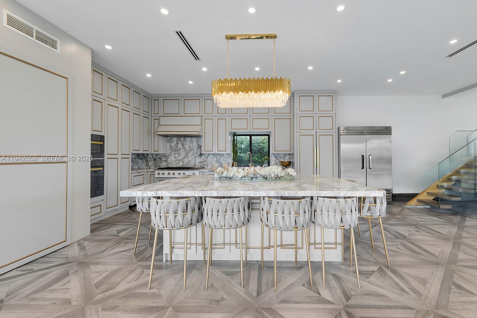 BISCAYNE POINT - Residential