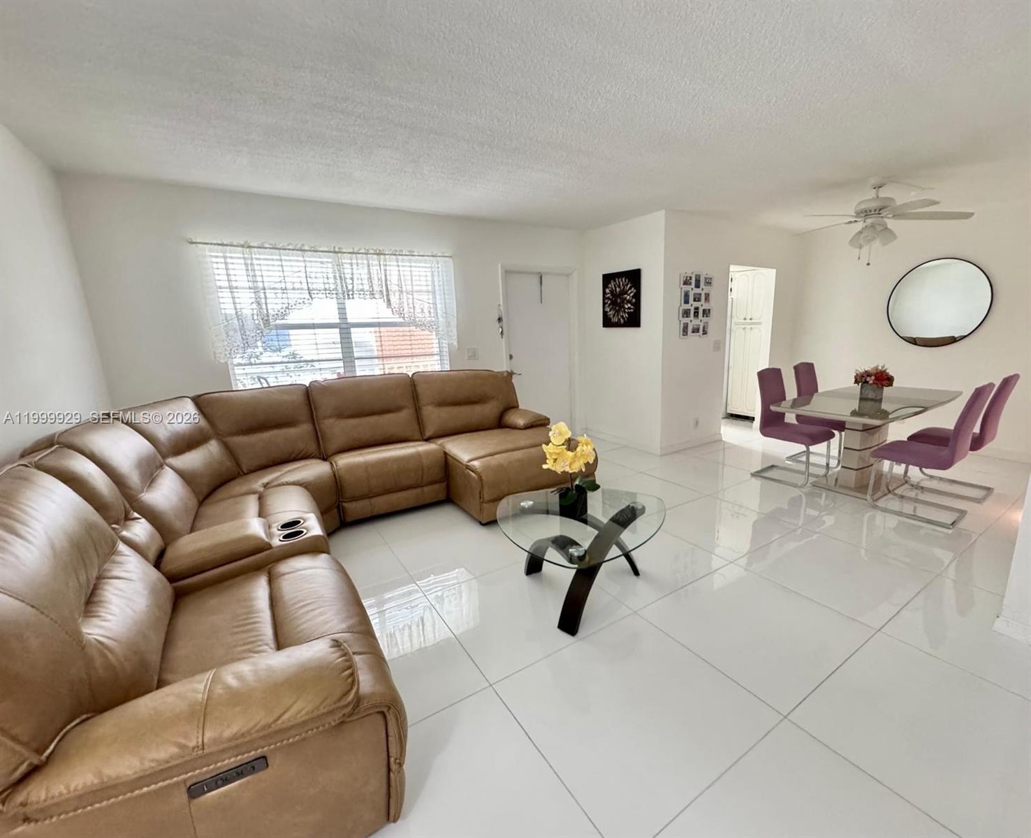 PARADISE VILLAS - Residential