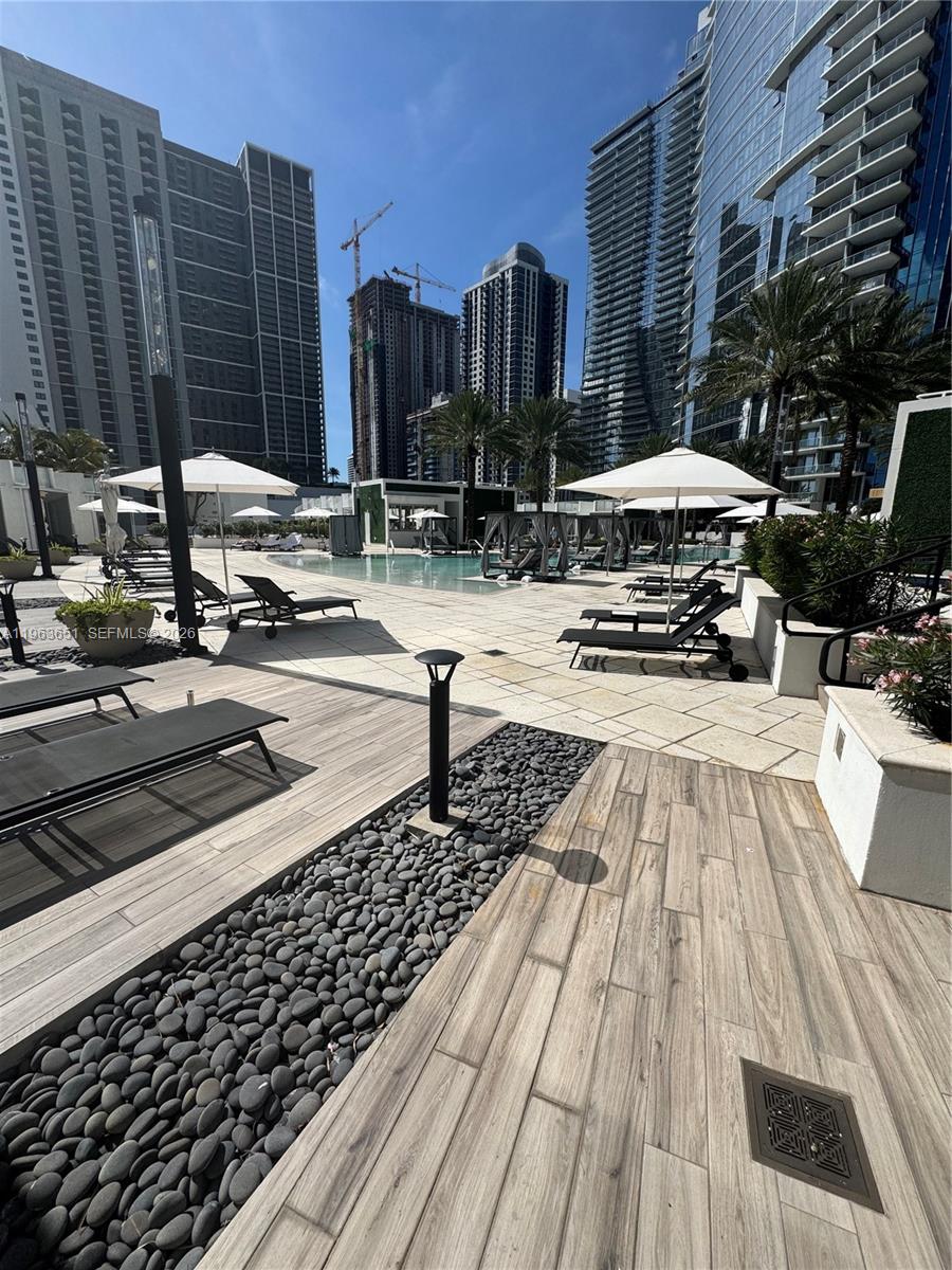 PARAMOUNT MIAMI WORLDCENT - Residential