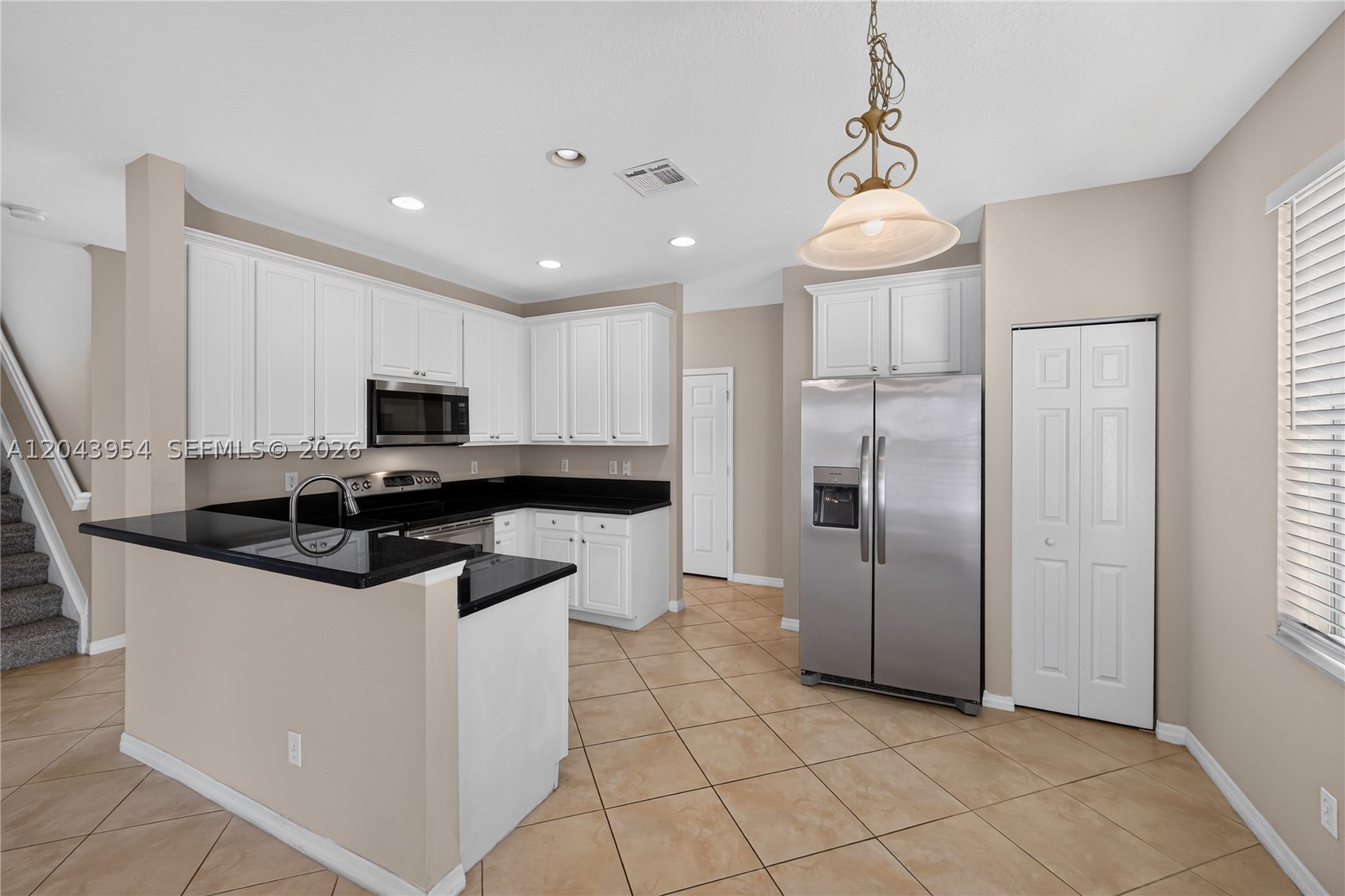 PALM BREEZES CLUB - Residential