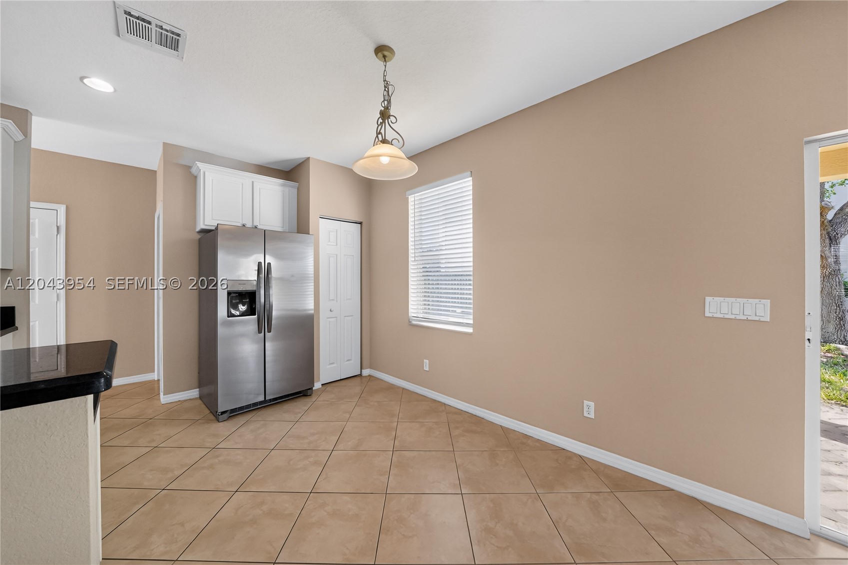 PALM BREEZES CLUB - Residential