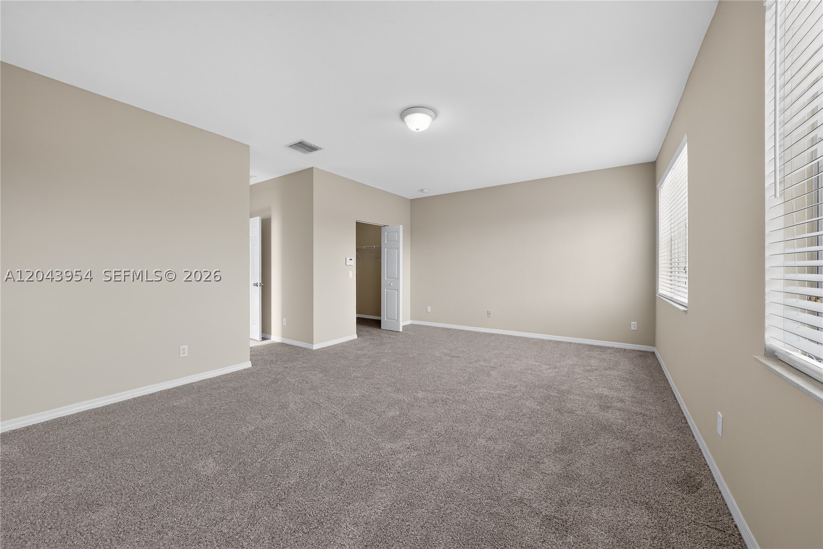 PALM BREEZES CLUB - Residential