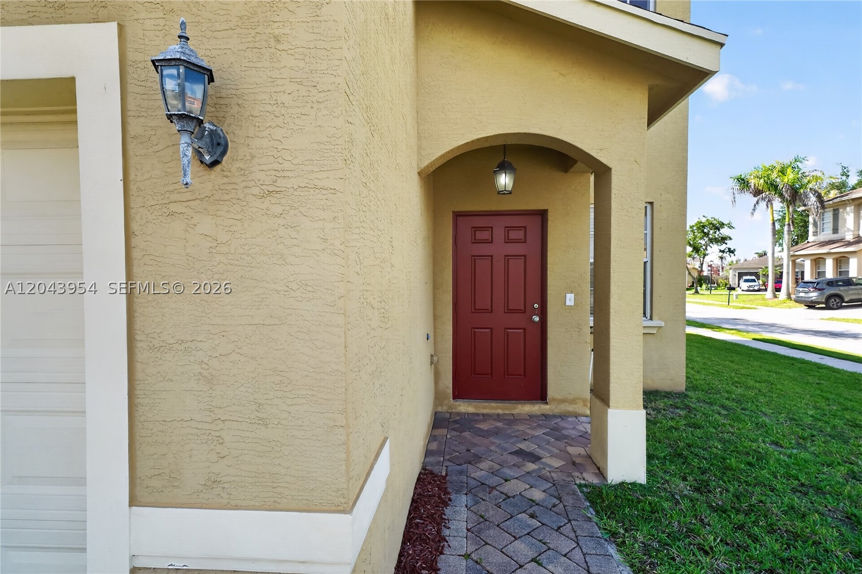 PALM BREEZES CLUB - Residential