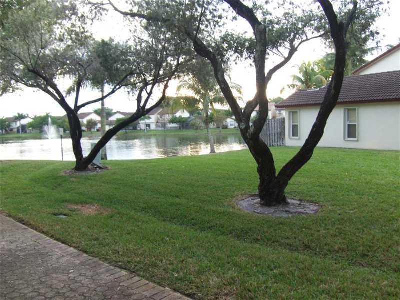 PEMBROKE POINTE - Residential Lease