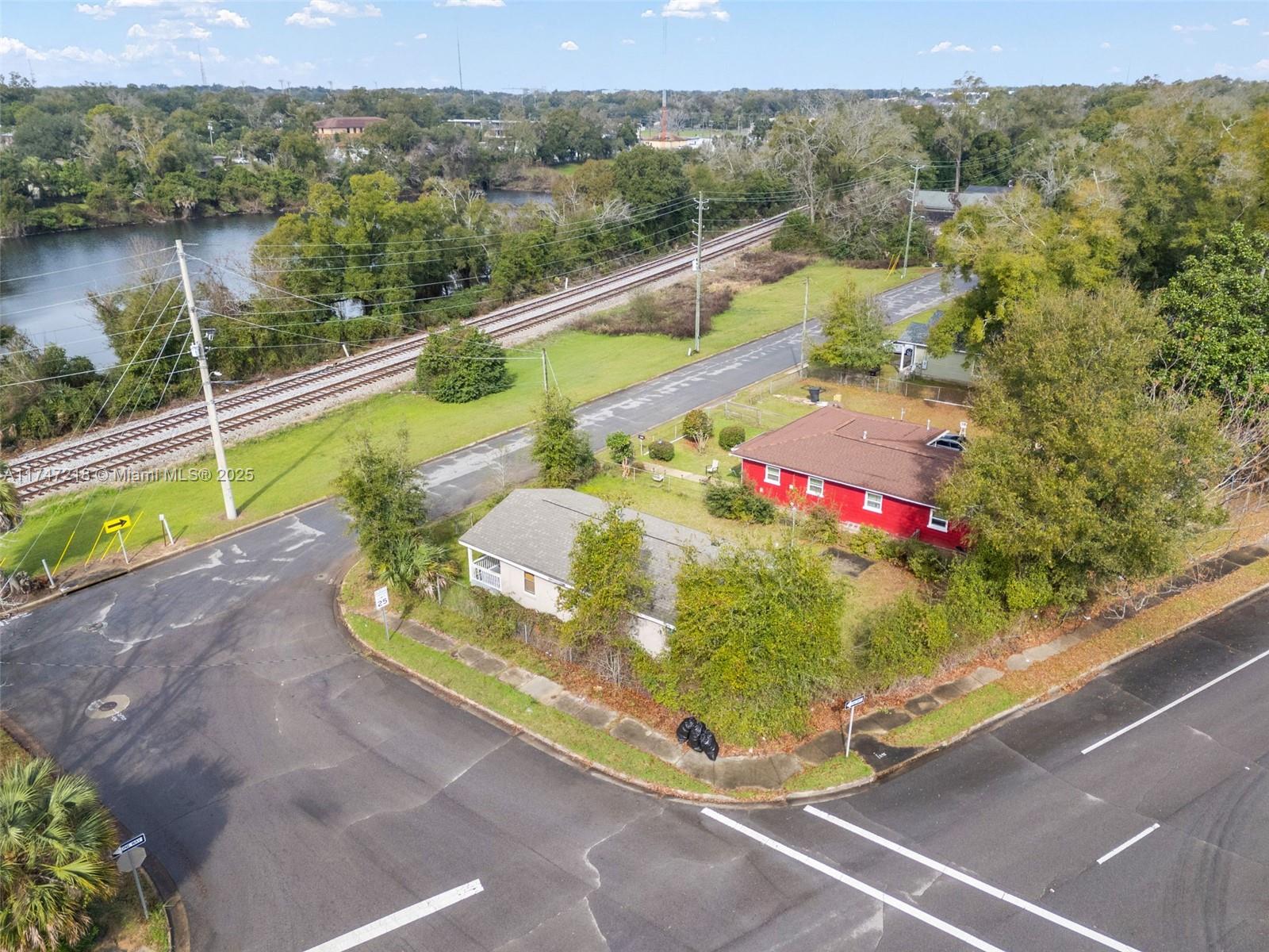 East King Tr - Residential
