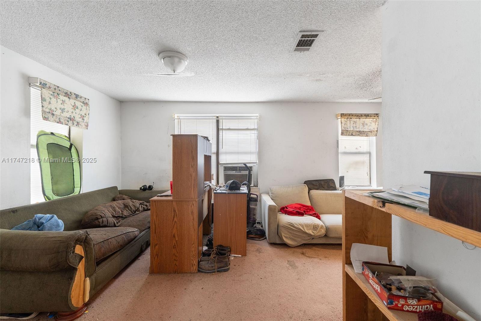 East King Tr - Residential