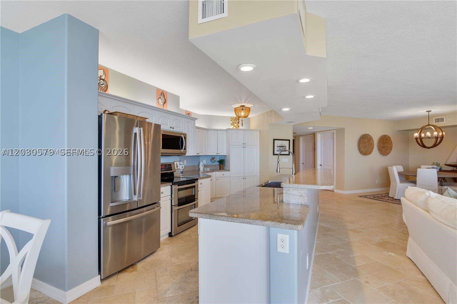 THE ATRIUM ON THE OCEAN I - Residential
