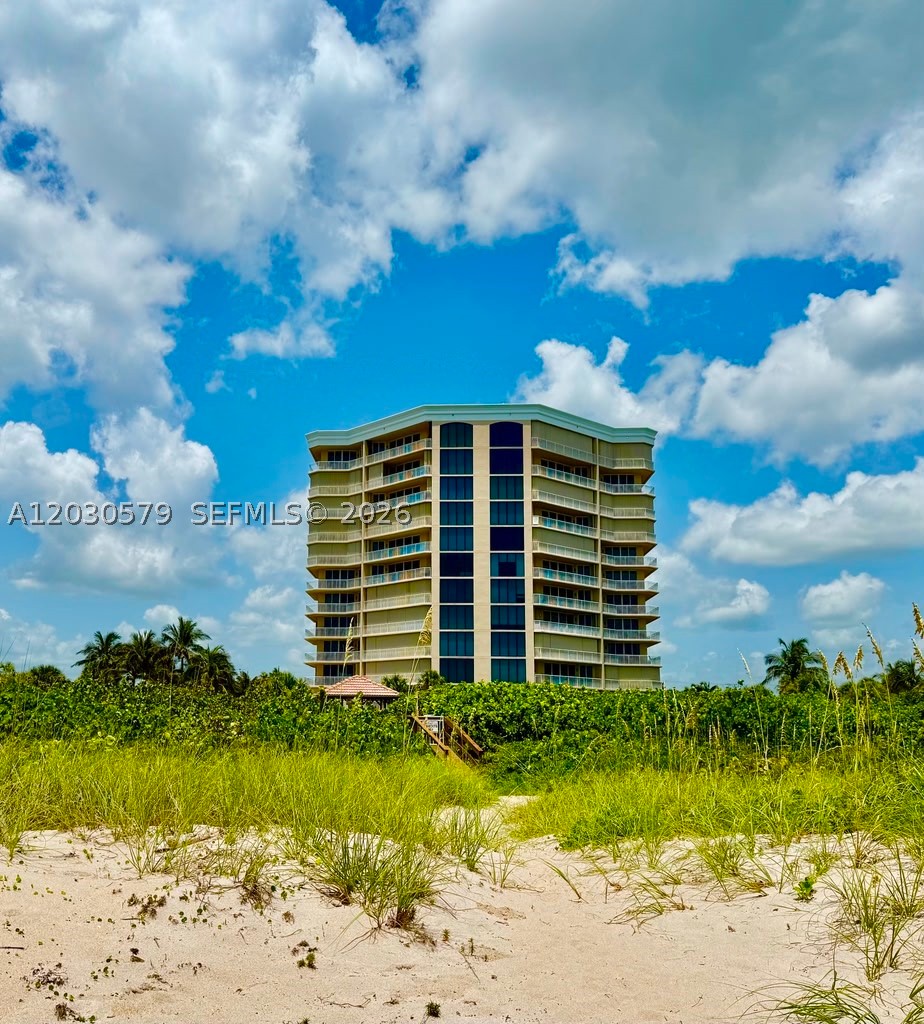 THE ATRIUM ON THE OCEAN I - Residential