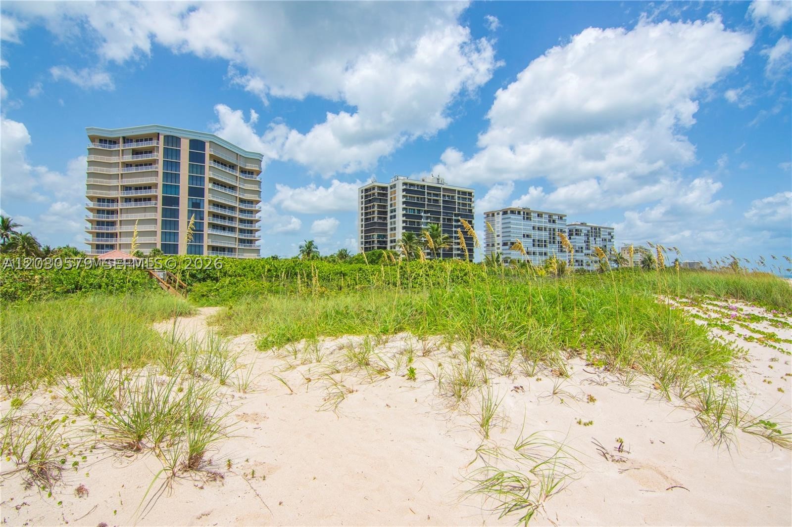 THE ATRIUM ON THE OCEAN I - Residential