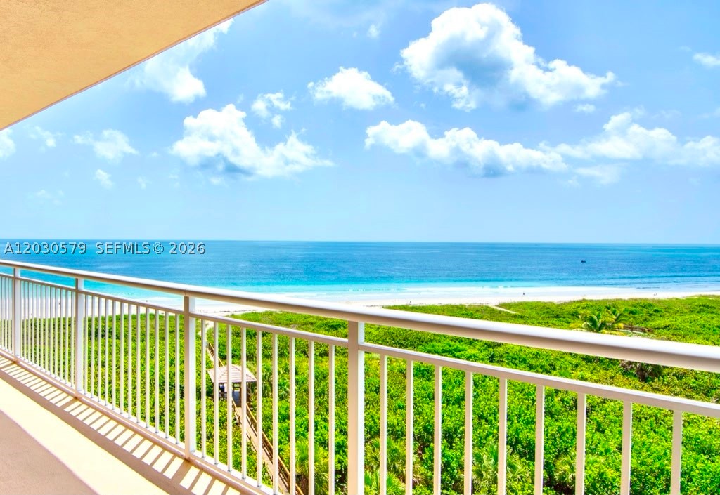 THE ATRIUM ON THE OCEAN I - Residential