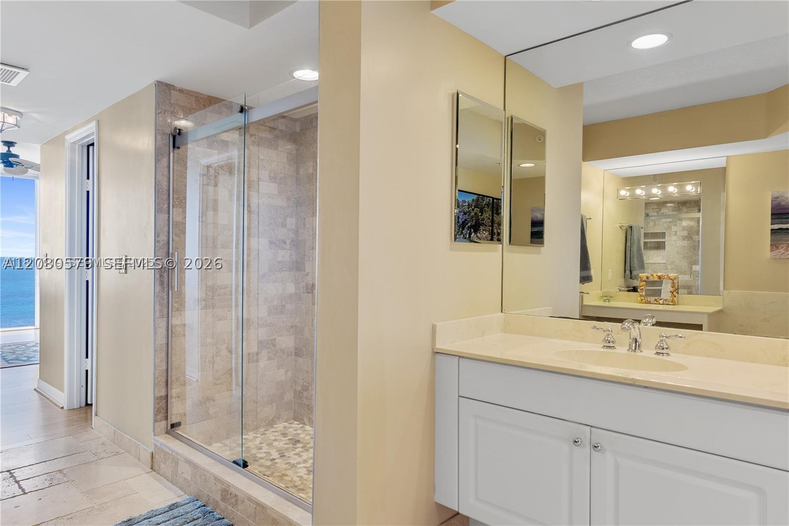 THE ATRIUM ON THE OCEAN I - Residential