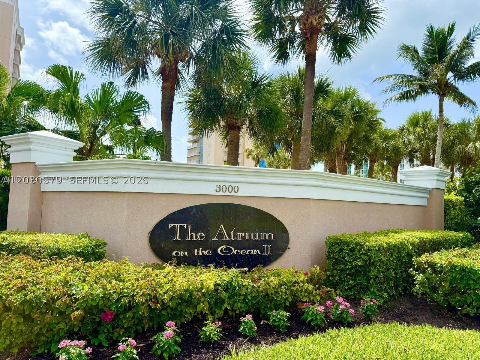 THE ATRIUM ON THE OCEAN I - Residential