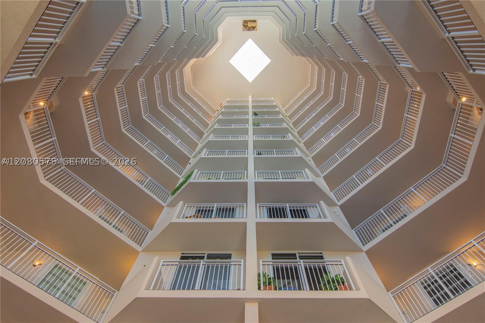 THE ATRIUM ON THE OCEAN I - Residential
