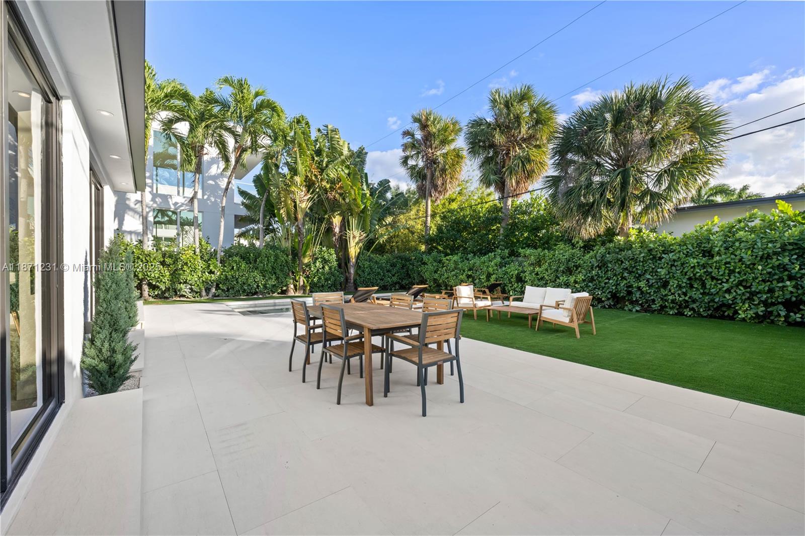 NAUTILUS ADDN - Residential