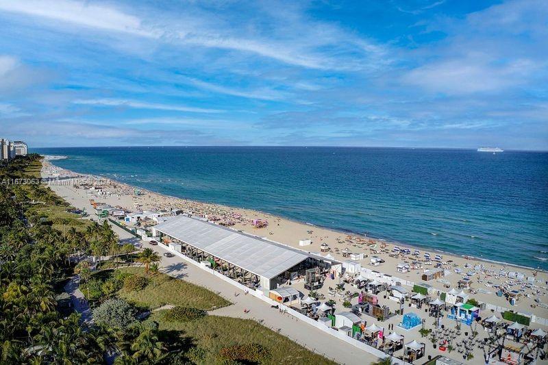 THE DECOPLAGE CONDO - Residential