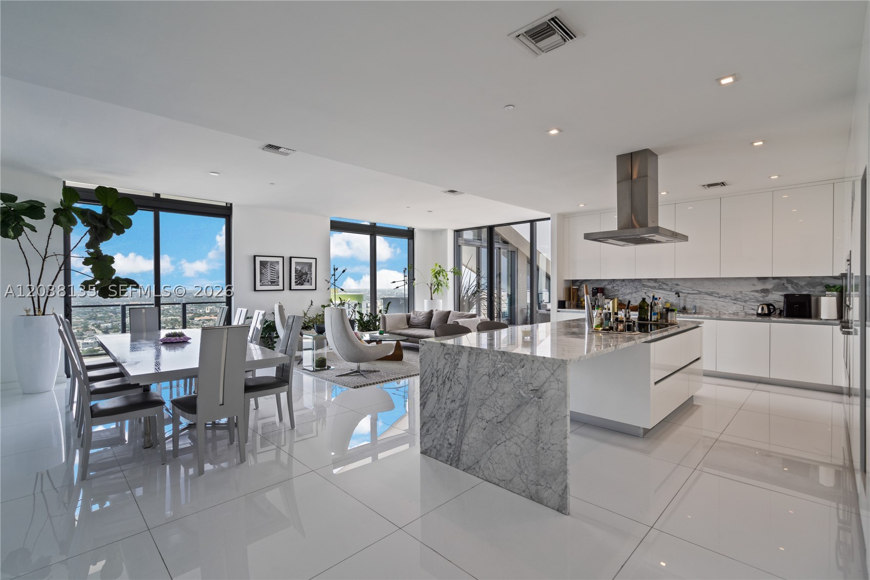 RISE CONDO - Residential Lease