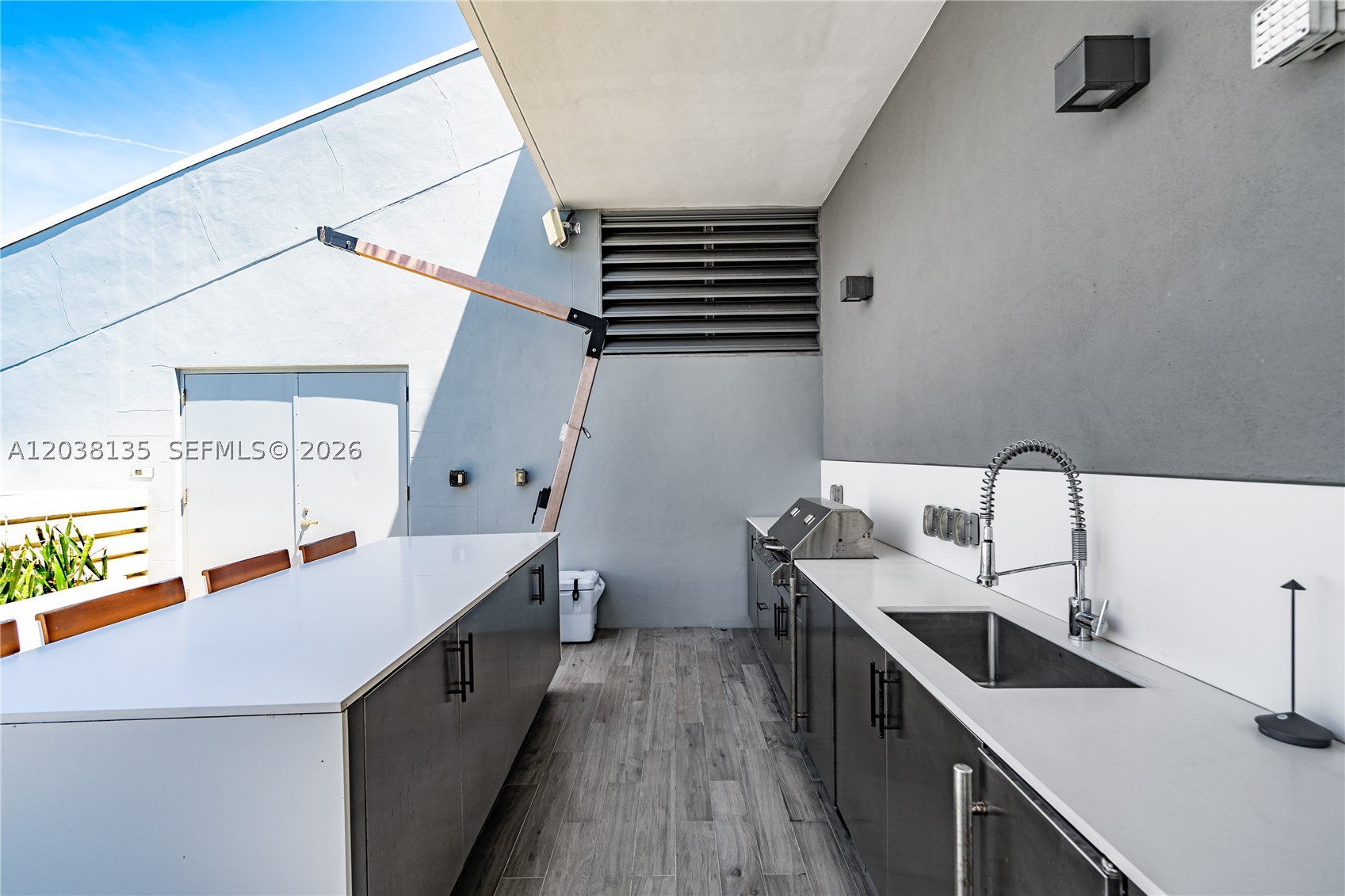 RISE CONDO - Residential Lease