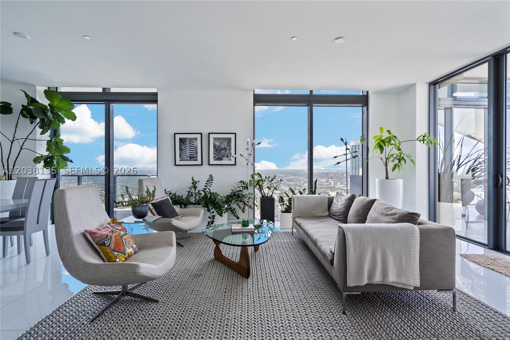 RISE CONDO - Residential Lease