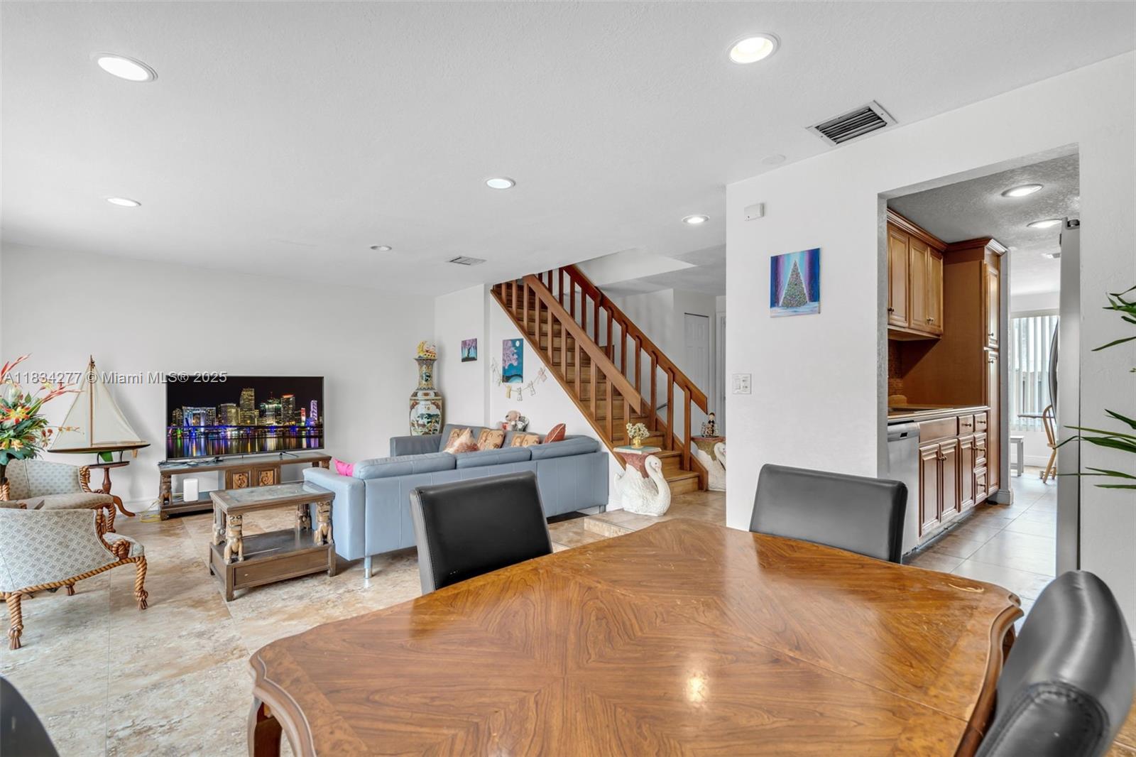 TOWNHOUSES AT JACARANDA C - Residential