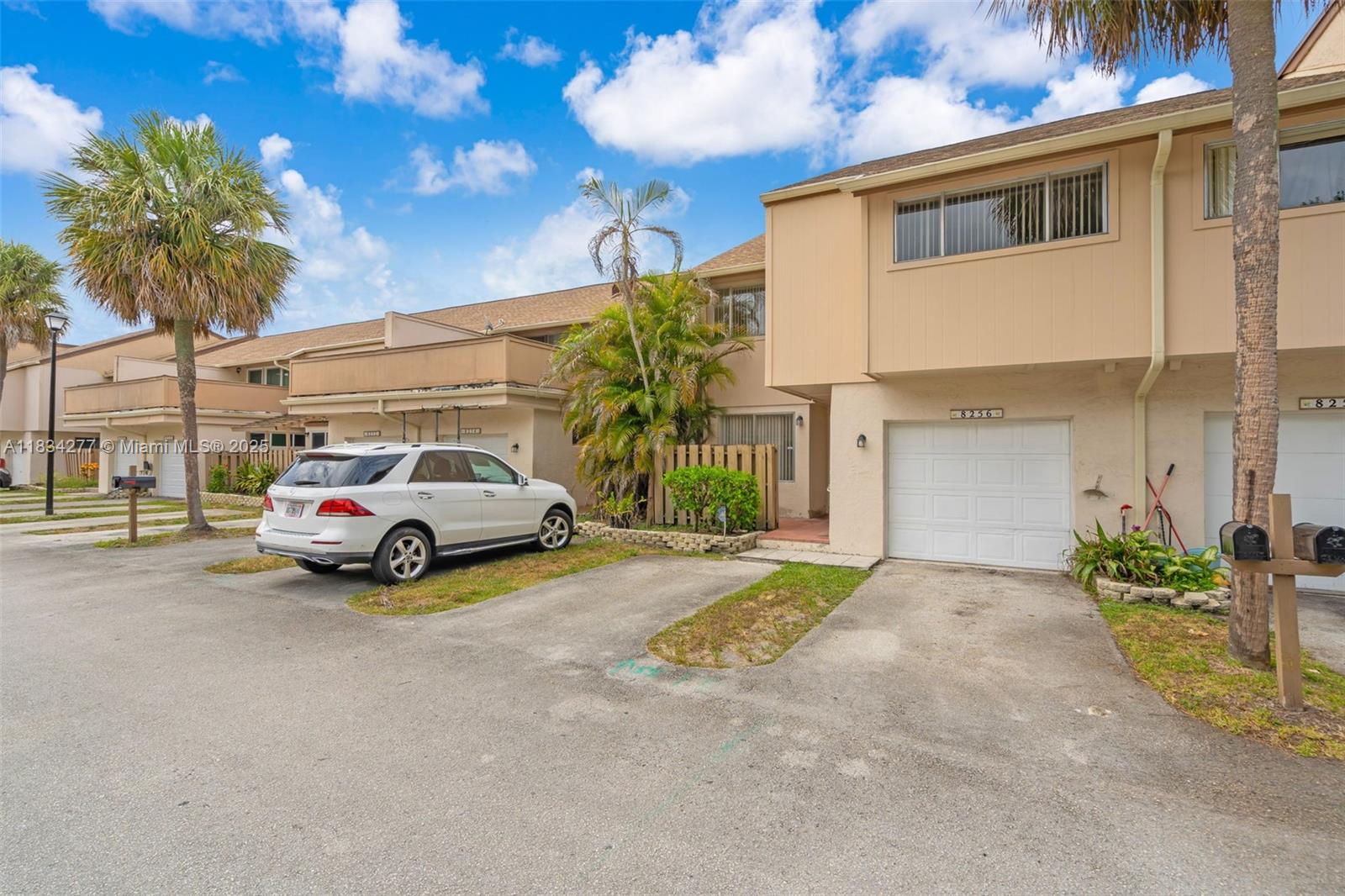 TOWNHOUSES AT JACARANDA C - Residential