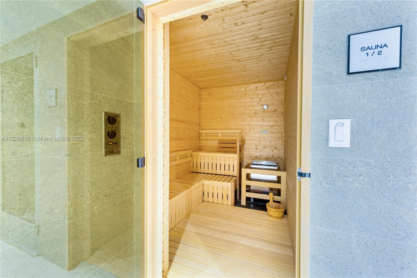 RIVA - Residential