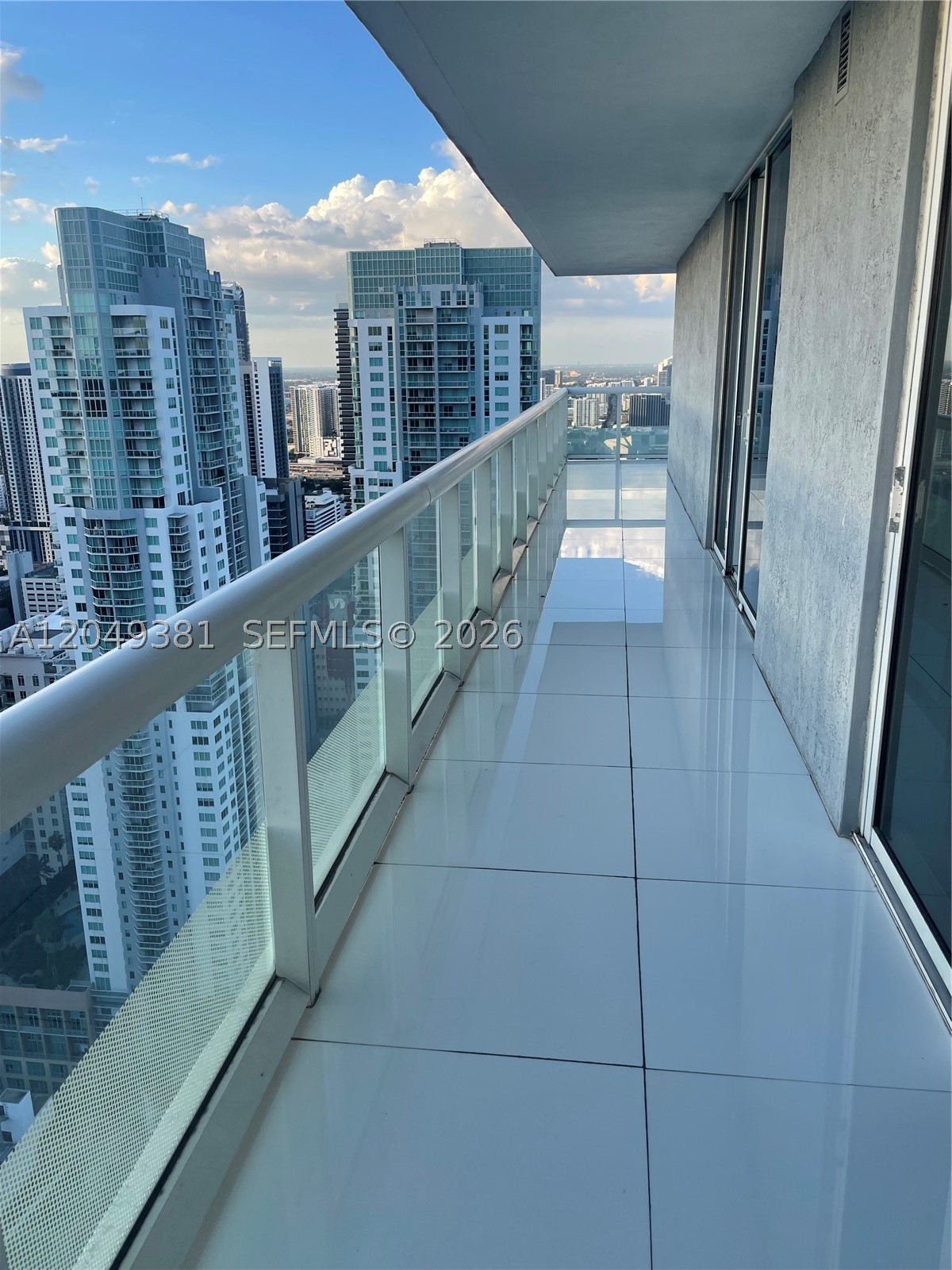 50 BISCAYNE CONDO - Residential Lease