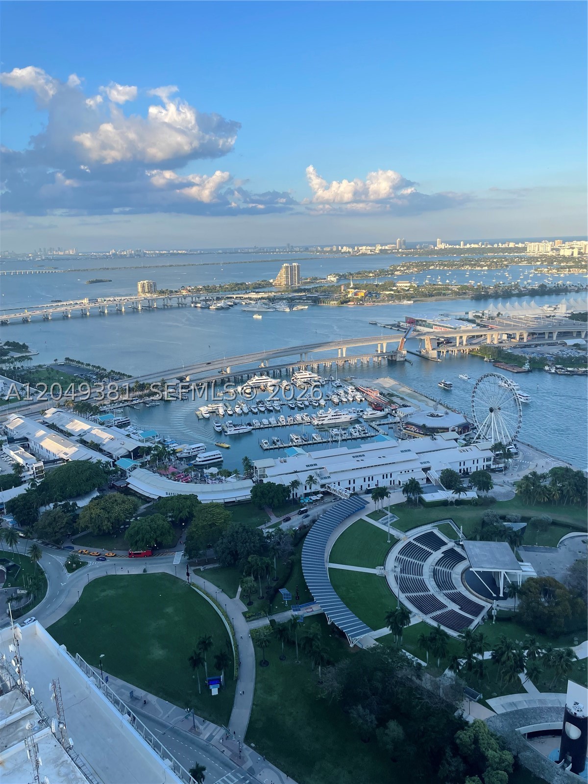 Spectacular Residence in the Heart of Downtown Miami!
Beautiful 2-bedroom, 2-bathroom residence located in one of Miami’s iconic buildings, directly across from Bayfront Park.
Enjoy breathtaking panoramic water and bay views that make every sunrise and sunset unforgettable. The residence features elegant white flooring, filling the home with natural light and creating a bright, modern, and sophisticated atmosphere.
Ideally located in the heart of Downtown Miami, you’ll be surrounded by top-rated restaurants, shopping, supermarkets, entertainment venues, and major shopping centers, with quick and convenient access to I-95 and all of Miami’s main attractions.
Seeing it is falling in love with it. A rare opportunity to own or invest in one of Miami’s most desirable locations.