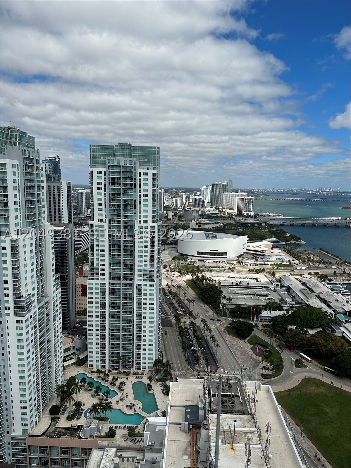 50 BISCAYNE CONDO - Residential Lease