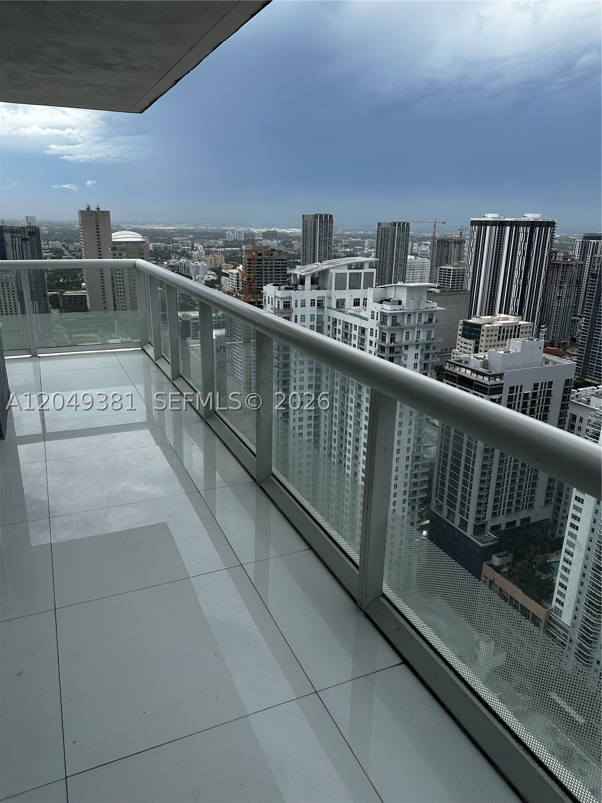 50 BISCAYNE CONDO - Residential Lease