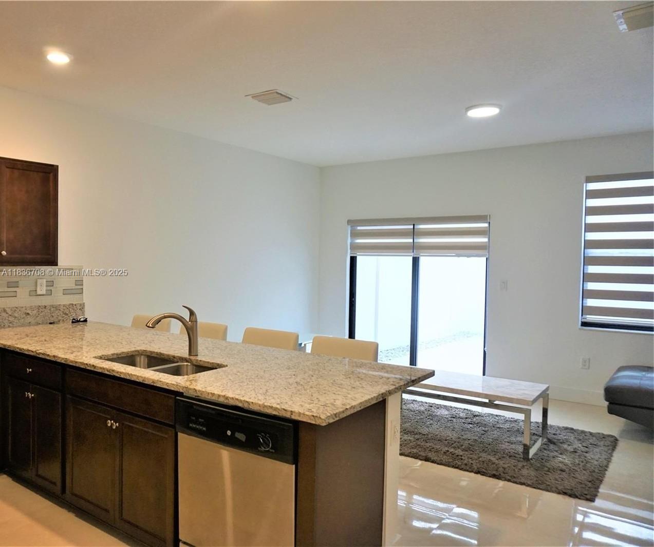 AQUABELLA SECTION TWO - Residential