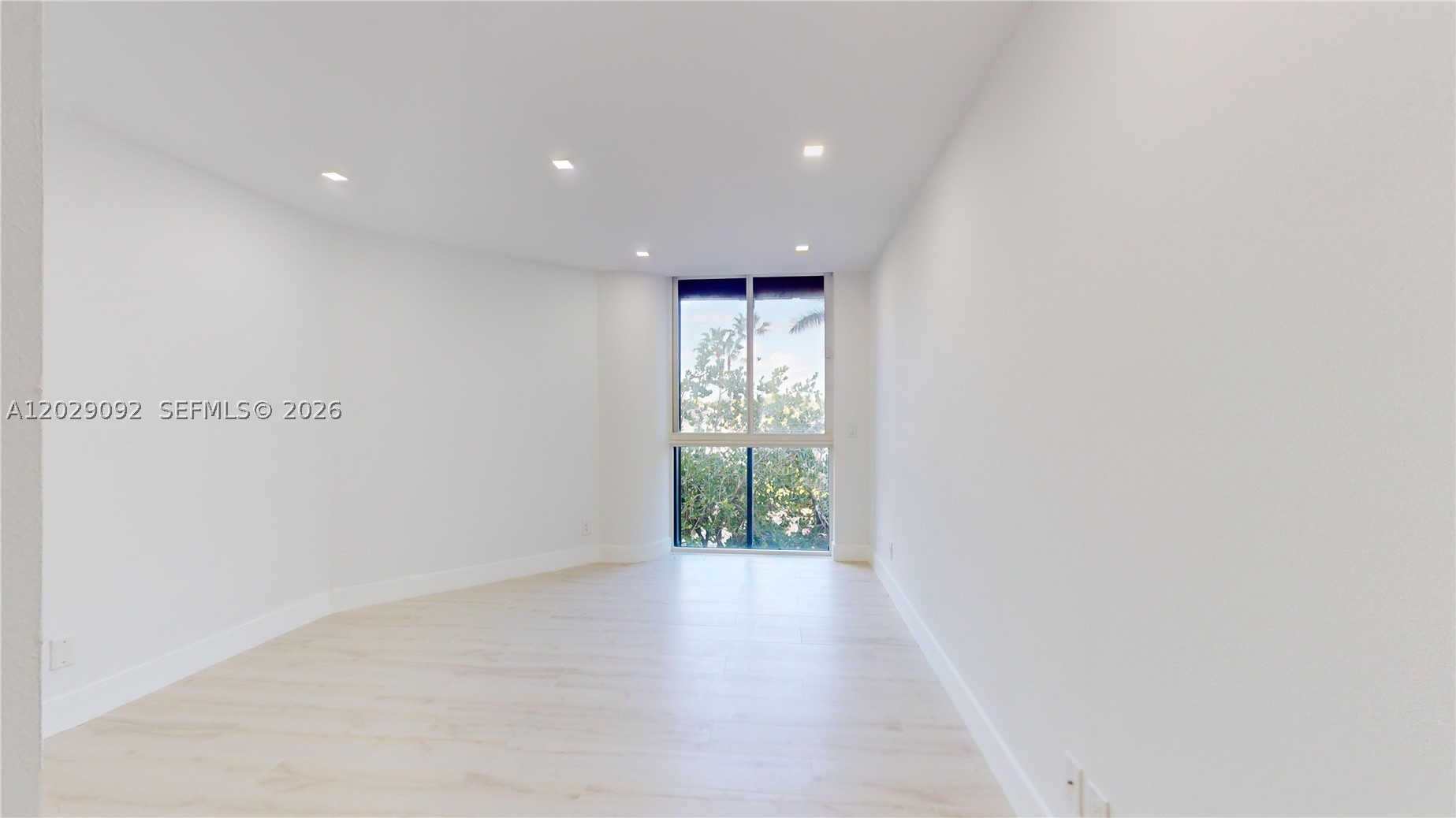 ATLANTIC III AT THE POINT - Residential Lease