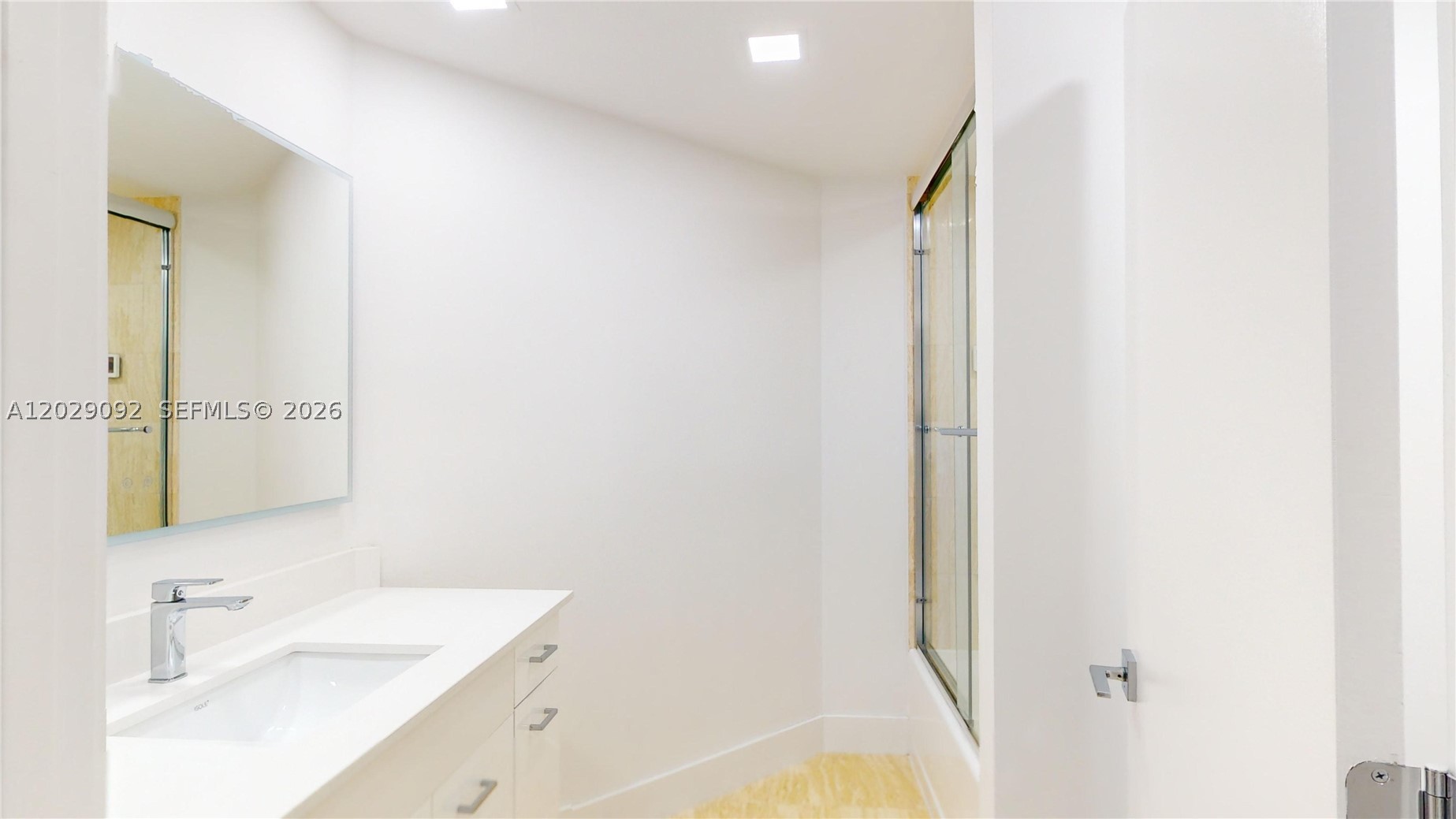 ATLANTIC III AT THE POINT - Residential Lease