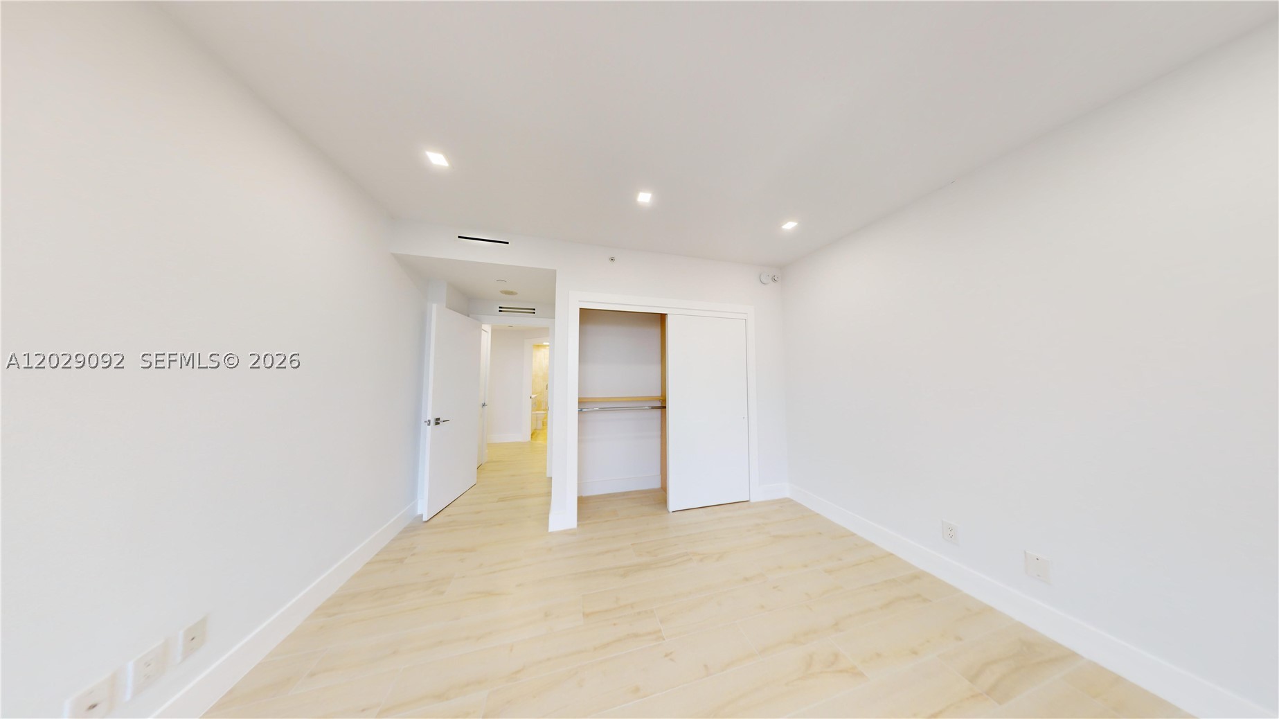 ATLANTIC III AT THE POINT - Residential Lease