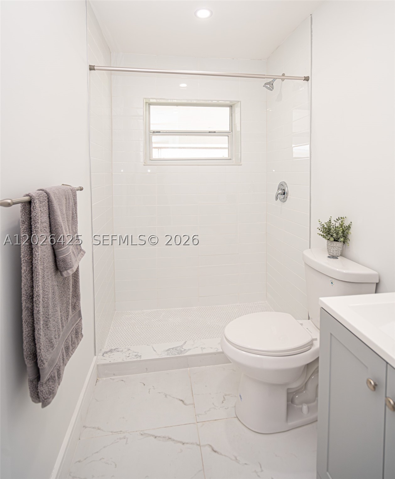 RIVERDALE ESTS SEC 2 - Residential