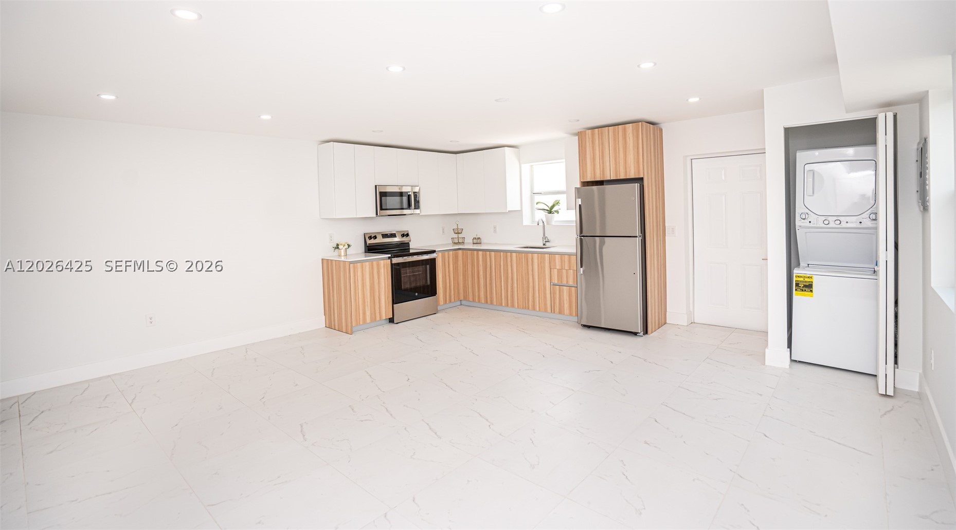 RIVERDALE ESTS SEC 2 - Residential
