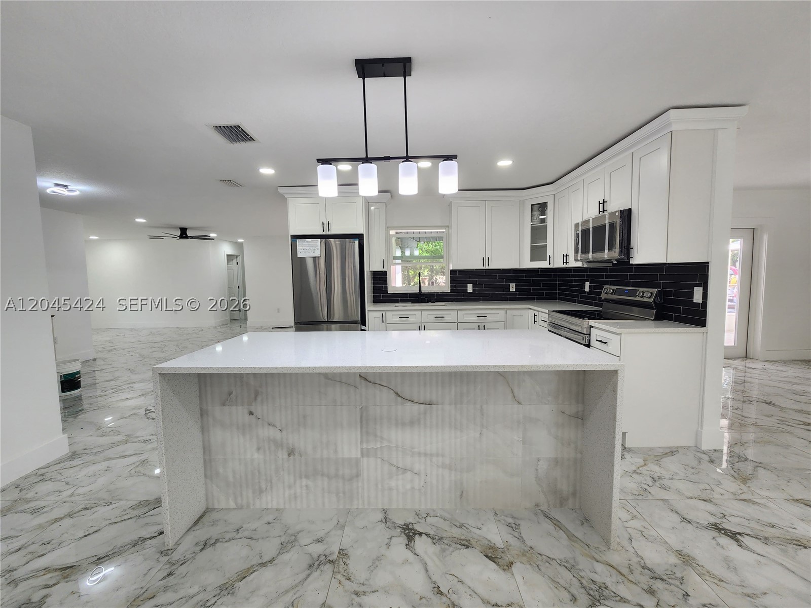 SOMERSET - Residential