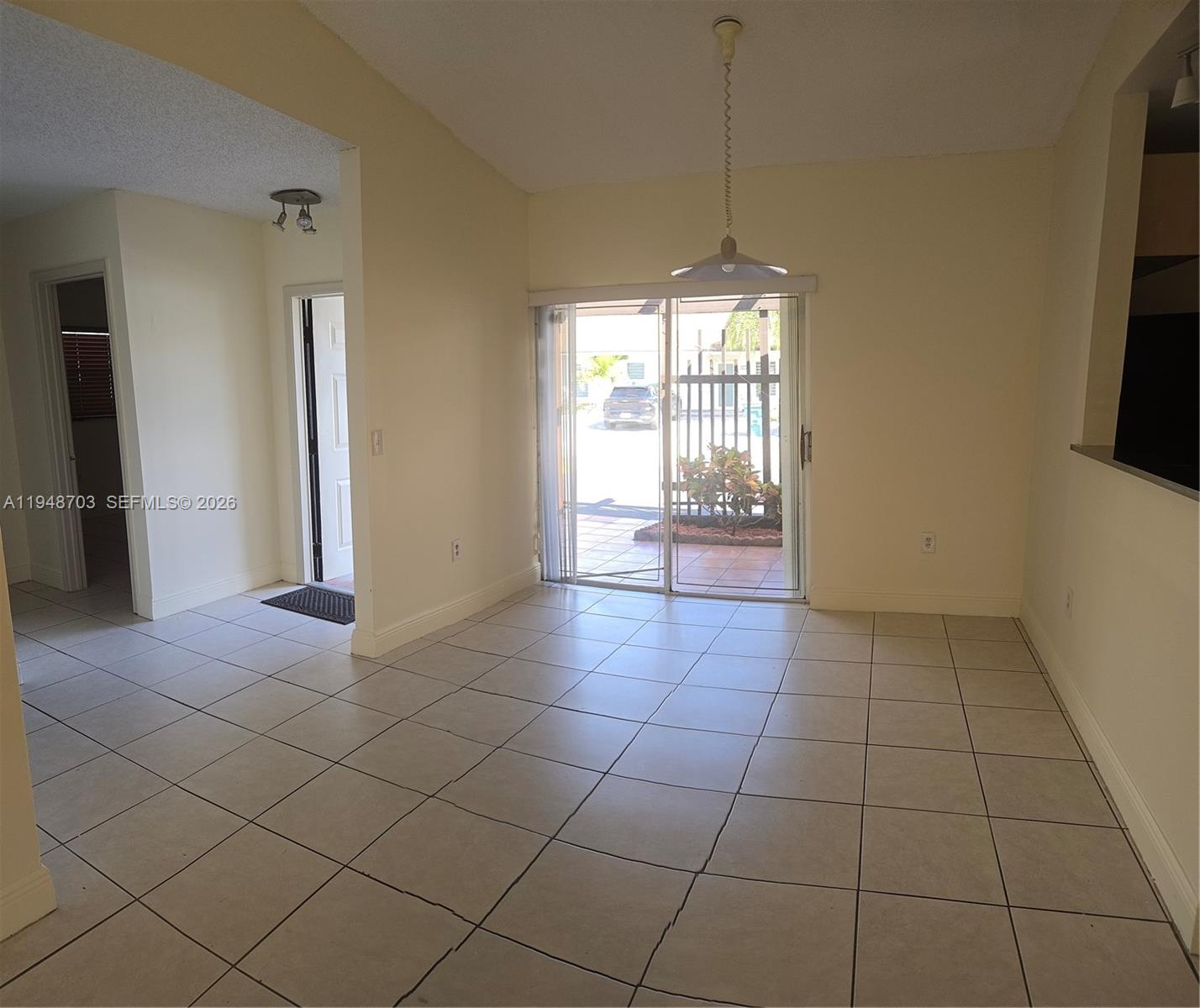 BENT TREE SEC 3 - Residential Lease